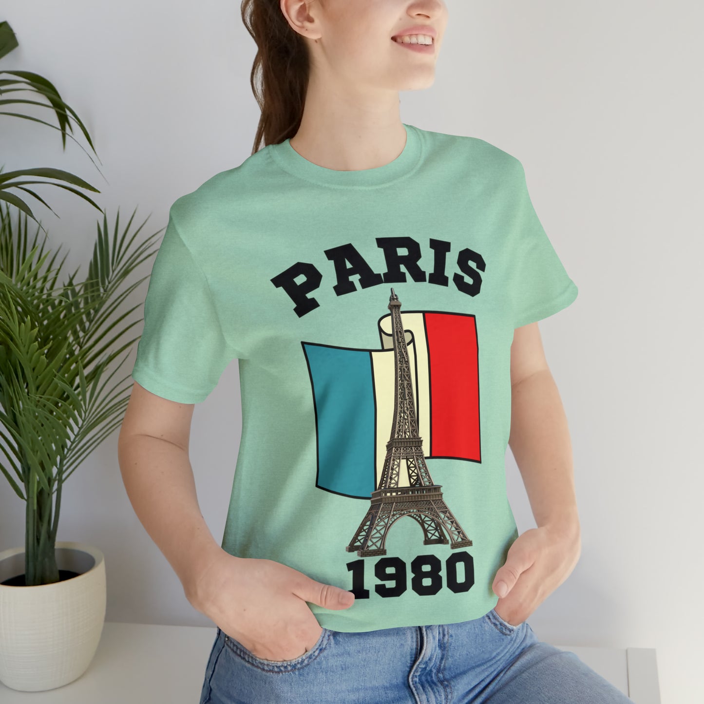 🦋 PARIS 🦋 TEE
